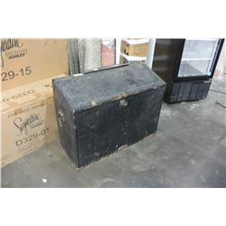 FORD MODEL T TRUNK BOX