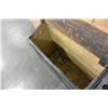 Image 4 : FORD MODEL T TRUNK BOX
