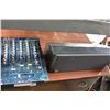 Image 1 : VESTAX PCV175 PROFESSIONAL MIXING CONTROLLER AND JBL SPEAKER