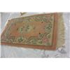 Image 1 : TASSELED RUG