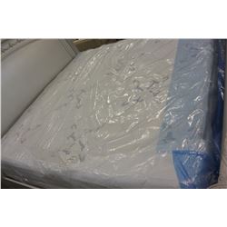 KINGSIZE SIMMONS BEAUTYREST RECHARGE FIRM MATTRESS, FLOOR MODEL