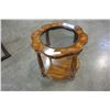 Image 2 : WALNUT GLASSTOP END TABLE