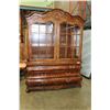 Image 3 : THOMAS VILLE REPLICAS 2 PIECE CHINA CABINET