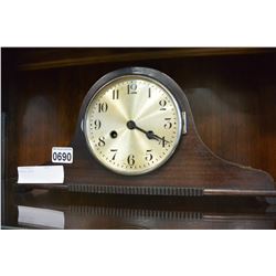 MANTLE CLOCK