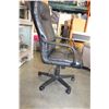 Image 2 : GAS LIFT OFFICE CHAIR