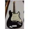 Image 1 : JAY TRUSER ELECTRIC GUITAR