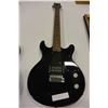 Image 1 : BLACK FIRST ACT ME 951 ELECTRIC GUITAR