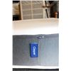 Image 2 : KING SIZE CASPER MATTRESS