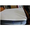 Image 3 : KING SIZE CASPER MATTRESS