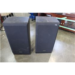 PAIR OF TECHNICS SPEAKERS