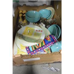 BOX OF MELMAC DISHES