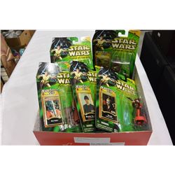 TRAY OF STARWARS ACTION FIGURES