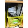 Image 2 : 2 TOTES OF BEDDING AND CURTAINS