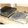 Image 1 : 2 PIONEER TURNTABLES AND SOUND TRACK STEREO TUNER