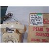 Image 2 : 3 TIER CAKE TRAY AND VINTAGE ROTARY PHONE