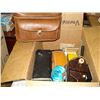 Image 1 : BOX OF VINTAGE CAMERA GEAR AND CAMERAS