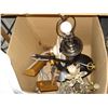 Image 1 : BOX OF VINTAGE LAMPS