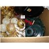 Image 2 : BOX OF CHRISTMAS ORNAMENTS