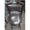 Image 1 : 24" SWIVEL WOOD AND LEATHERETTE BARSTOOL