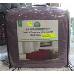 QUEEN PURPLE ANTI-PILL MICROFLEECE SHEET SET