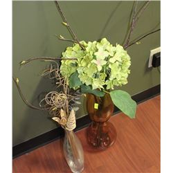 LOT OF 2 VASES RED AND CLEAR COME WITH SILK PLANTS