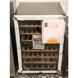 GE 4.5 L DUAL ZONEDIGITAL COOL BLUE LED DISPLAY