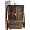 Image 1 : SAXON ARMOIRE