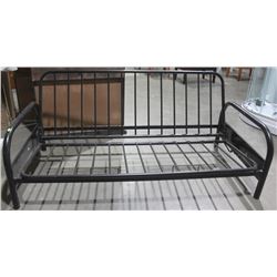 39'' ARM BLACK METAL FUTON FRAME