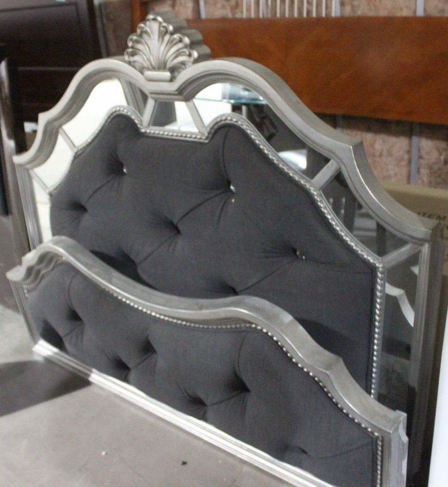 WHITE DIAMOND QUEEN HEADBOARD, FOOTBOARD & RAILS