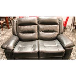 REVOLUTION BLACK LOVESEAT