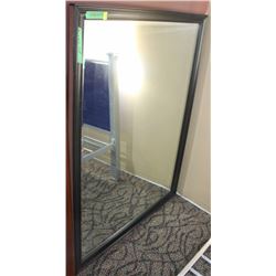 DEVINE BLACK FRAME MIRROR