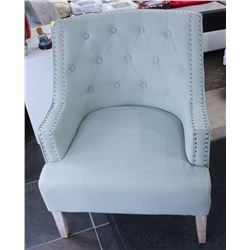 ACCENT CHAIR