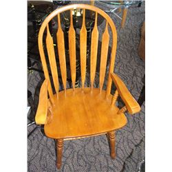 LOT OF 6 MEDIUM OAK ALL NATURAL ARM CHAIRS