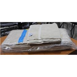 1 DOZEN OF BEIGE HOTEL BATH TOWELS 27'' X 50''