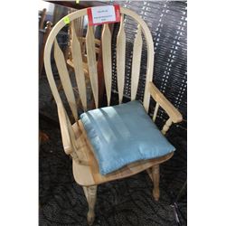 LOT OF 6 PILOT ALL NATURAL ARM CHAIRS