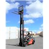 Image 1 : 2011 Toyota Diesel Forklift 6k Capacity 1674 Hours Model 8FDU30 (Runs,Drives,Lifts,See Video)