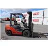 Image 8 : 2011 Toyota Diesel Forklift 6k Capacity 3767 Hours Model 8FDU30 (Runs,Drives,Lifts,See Video)