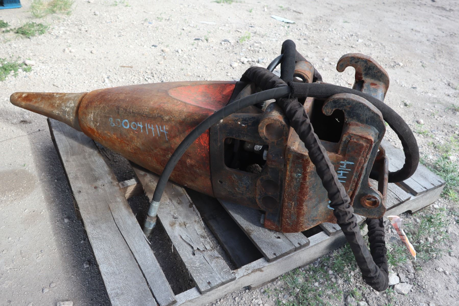 Allied Rammer 522 Breaker Attachment For Skid Steer Loader