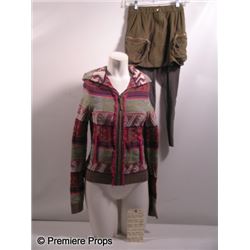 The Possession Em (Natasha Calis) Movie Costumes