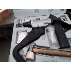 213-SAMONA FLOOR NAILER