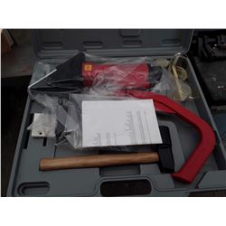 214-ROK HARDWOOD FLOOR NAILER