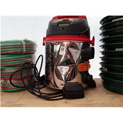 219-WESTERN RUGGED WET AND DRY VAC
