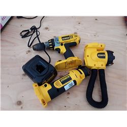 Dewalt Drill Gun, Drywall Cutter & Light With Charger