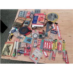 432- woodwork/shop lot in box