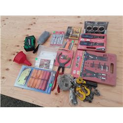 437- automotive lot in box W mini winch