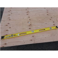 441- Pro beam 4ft level