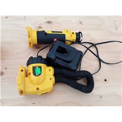 397A Dewalt 18 v Drywall Cutter & Light with Charger