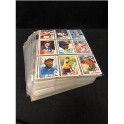 BASEBALL TRADING CARDS LOT (100 SLEEVES)