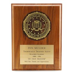 Agent Fox Mulder's (David Duchovny) Fbi 'Technically Trained Agent' Plaque - THE X-FILES (1993 - 200