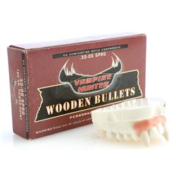 Kibwe Akinjide's (Peter Mensah) Fangs and Wooden Bullets Box - TRUE BLOOD (2008 - 2014)